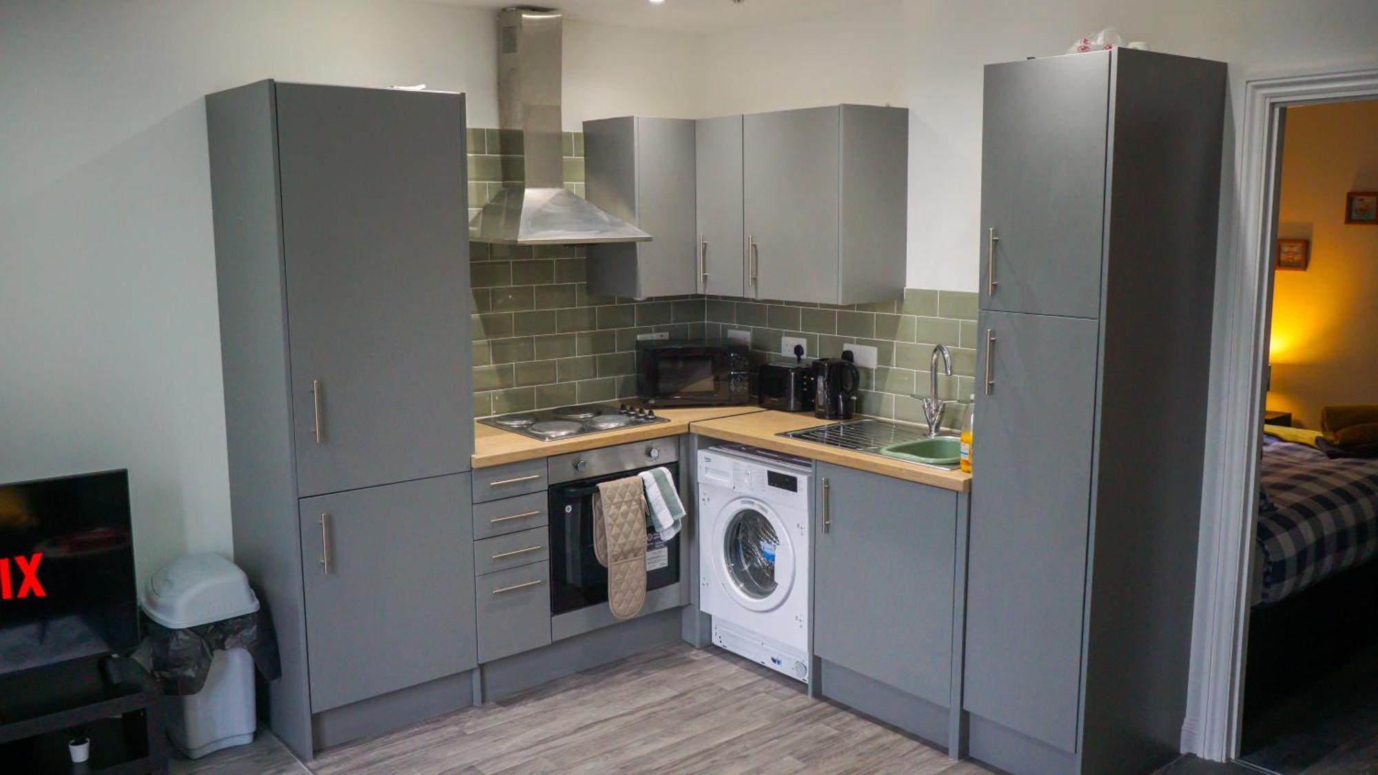 Modern Apartments Near Cardiff City Centre מראה חיצוני תמונה