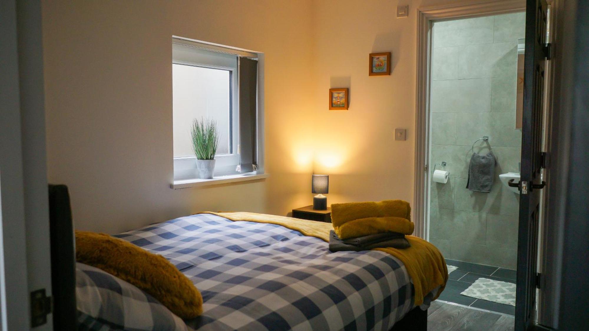 Modern Apartments Near Cardiff City Centre מראה חיצוני תמונה
